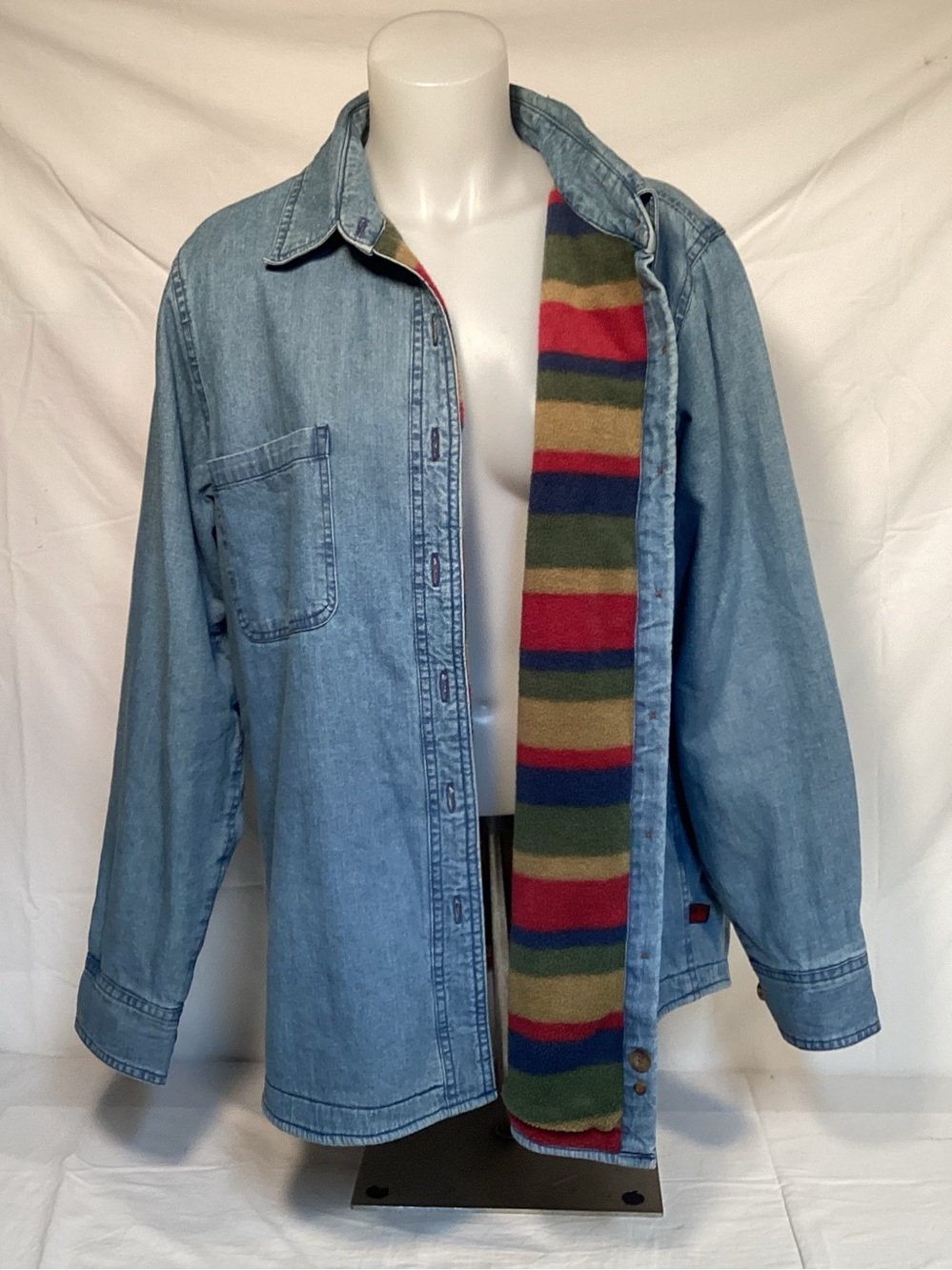 Woolrich Vintage Denim Shirt Jacket With Rainbow Blanket Lining Women’s Large